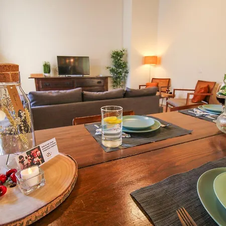 Mouzinho Mezzanine Oporto