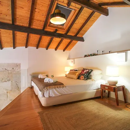 Mouzinho Mezzanine Порту